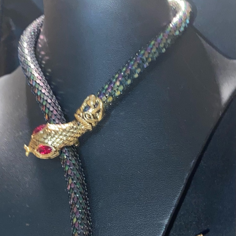 Snake Chocker With Metal Head And Tail